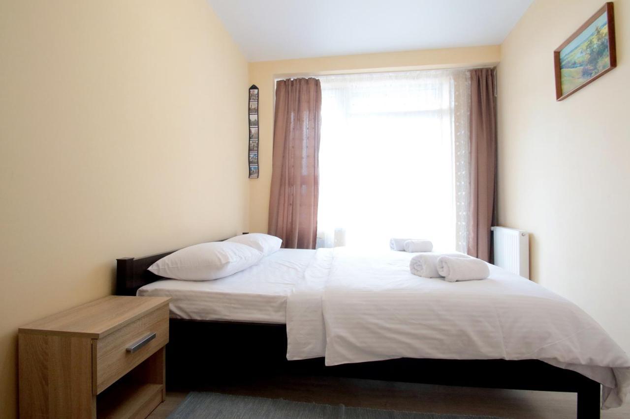 "Deluxe Apartments" On Balabana 12 - 1222 Lviv Buitenkant foto